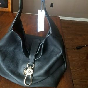Dooney & Bourke logo lock shoulder bag black